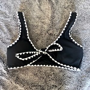 Padded bikini top. Never been worn